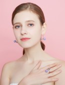 耳環• 舞動珍珠系列 Knock Knock Earrings 大小珍珠耳釘