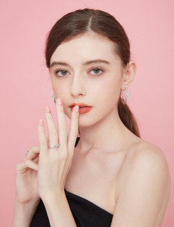 耳環• 蝴蝶結系列 Big Bow Knot Earrings 蝴蝶結大圈耳環