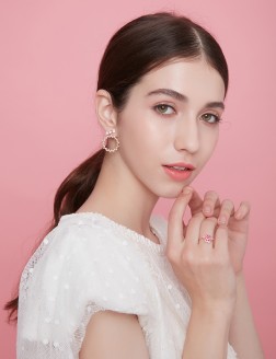 耳環• 聖誕系列 misletoe Earrings花環耳環