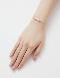 手鏈• 鋯石珍珠系列 Dazzling Diamond triple Pearls Bracelet三顆珍珠鋯石手鏈
