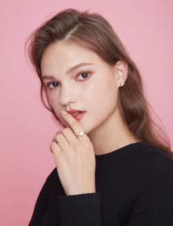 戒指• 閃耀鋯石系列 Square Diamond Ring 方鉆金屬戒指