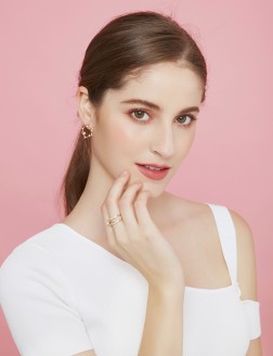 耳環• 閃爍窗花系列 Paper Cut Diamond Earrings珍珠鋯石不對稱窗花耳釘
